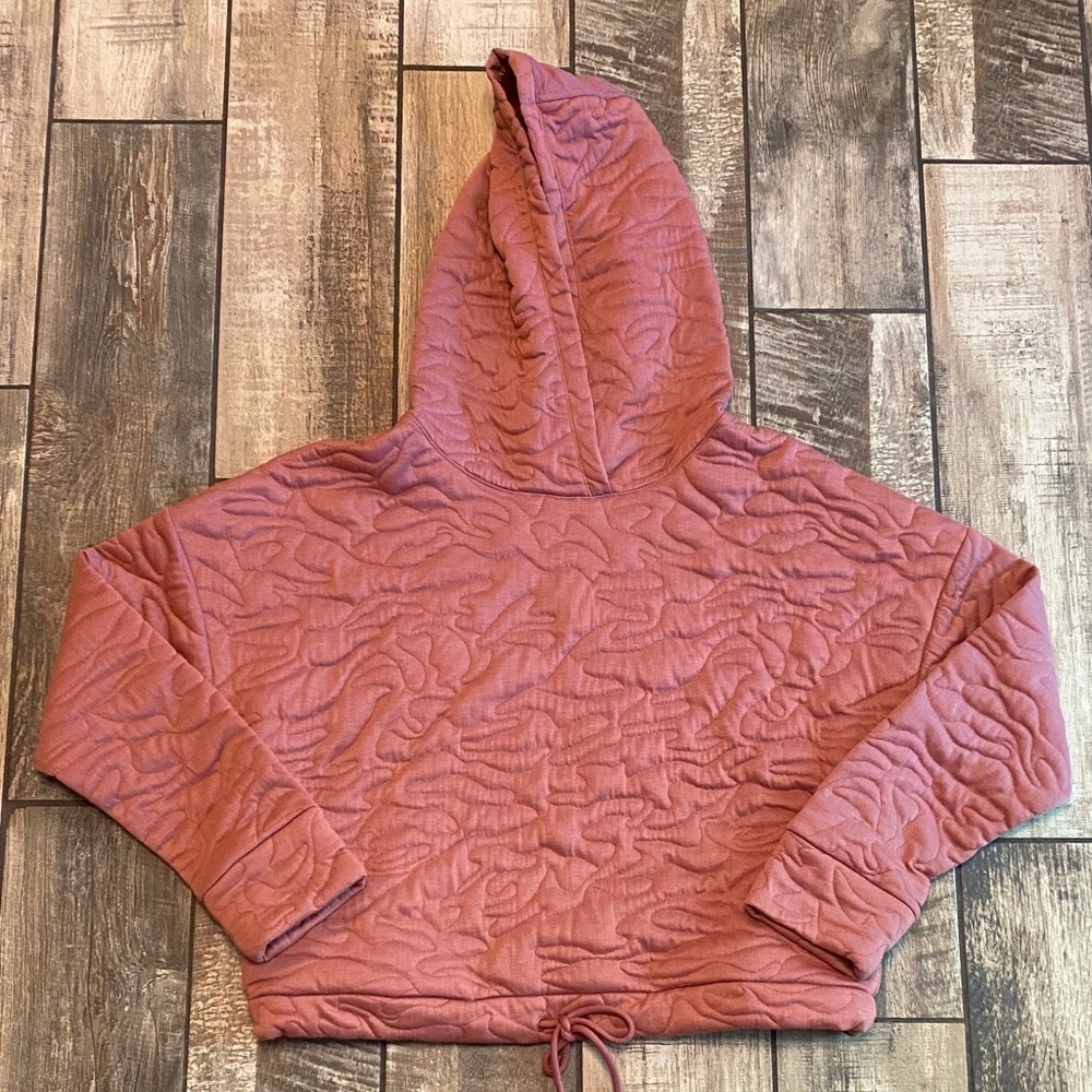 GAP Fit Textured Rose Hoodie